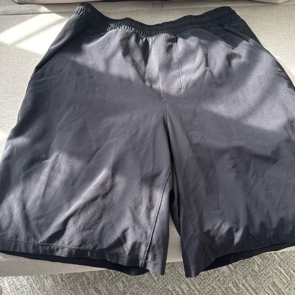 NWOT Black Men’s Lululemon Pace Breaker Lined Shorts 9”